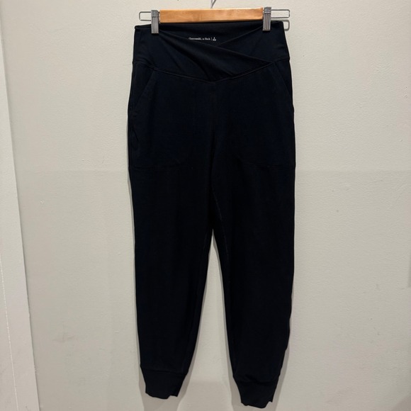 Abercrombie & Fitch Pants - Abercrombie & Fitch Black Crossover Waist Jogger Pants Slim Fit | Size S